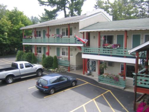 Town & Country Motor Inn Main image 1